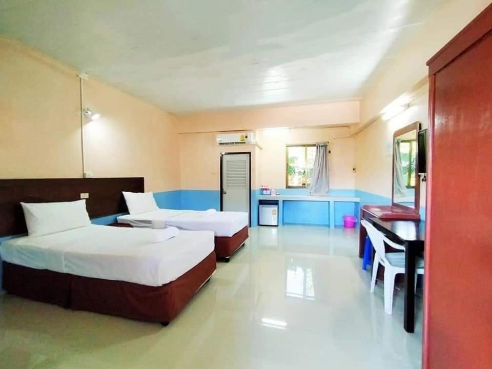 Station Hotel Trang Eksteriør billede
